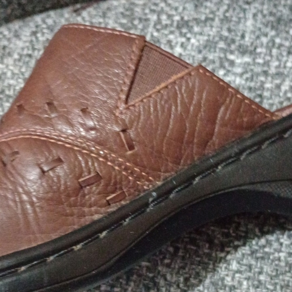 Clarks Brown Leather Loafers Slip-On Comfort - Picture 5 of 7